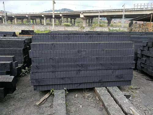 云南防腐木材質(zhì)工